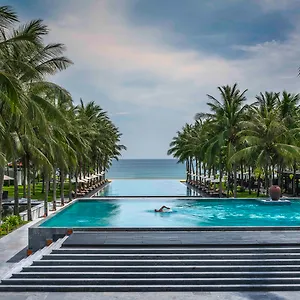 Курортный комплекс Four Seasons The Nam Hai, Hoi An, Vietnam, Хойан